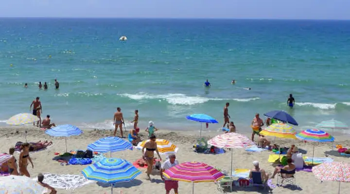 Billet avion pas cher Alghero - Détente sur une plage de sable fin en Sardaigne Billet avion pas cher Alghero - Détente sur une plage de sable fin en Sardaigne