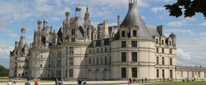 Visitez le majestueux château de Chambord près de Châteauroux, trouvez un billet d'avion pas cher pour Châteauroux