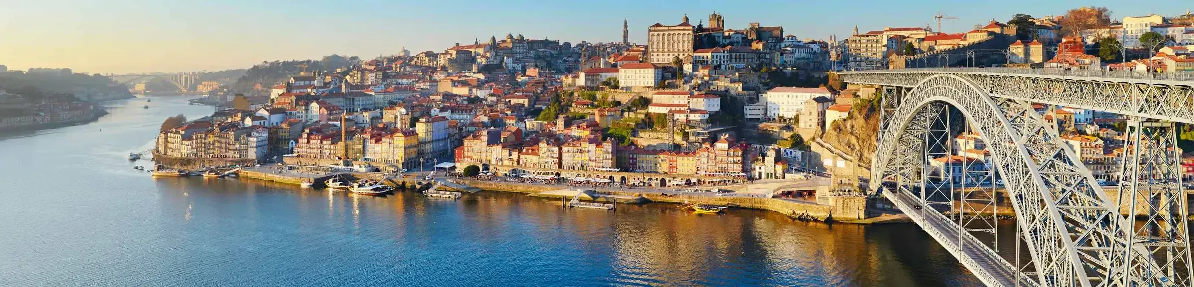 Vol ClermontFerrand Porto dès 95€ A/R Billet d'avion pas cher CFE OPO Vol ClermontFerrand Porto dès 95€ A/R Billet d'avion pas cher CFE OPO