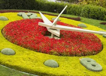 Vol pas cher pour Genève, découvrez l’horloge fleurie