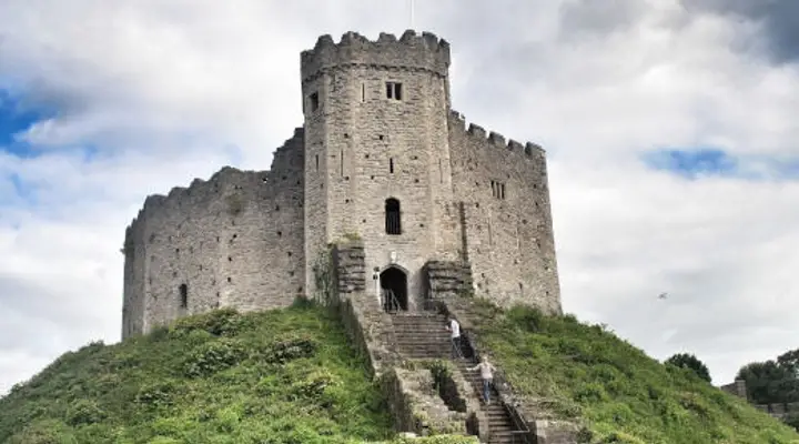 Le Château de Cardiff Vol pas cher pour Cardiff, visitez le château