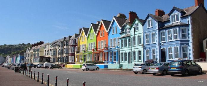 Baladez-vous à Whitehead en Irlande du Nord, réservez un vol pas cher dès maintenant pour Belfast