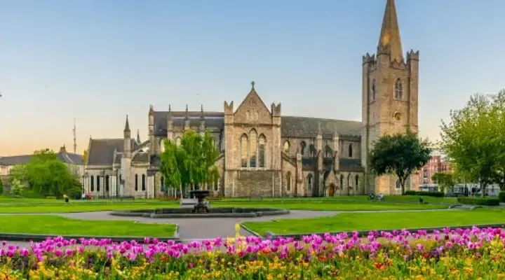 Billets d'avion pas chers Dublin, visitez la cathédrale Saint-Patrick Billets d'avion pas chers Dublin, visitez la cathédrale Saint-Patrick