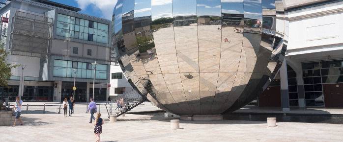 Visitez le planétarium à Bristol, réservez un vol pas cher vers le Royaume-Uni