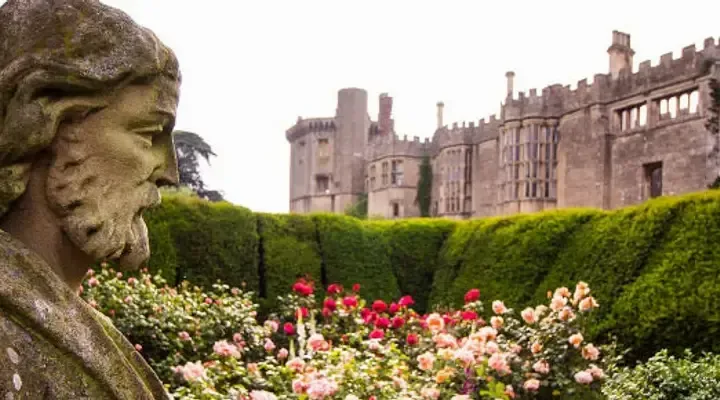Le Château de Thornbury à Bristol Explorez le château de Thornbury à Bristol, trouvez un billet d’avion au meilleur prix