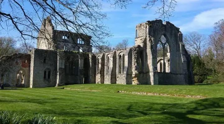 L'Abbaye de Netley de Southampton Vol pas cher pour Southampton, explorez l’abbaye de Netley