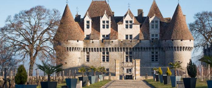Visitez le château de Monbazillac près de Bergerac, réservez un vol pas cher