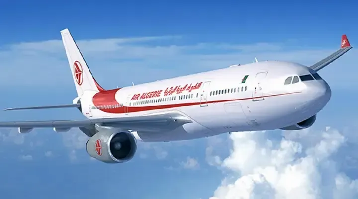 Voyagez avec Air Algérie - Découvrez le confort de voler à bord d'Air Algérie Voyagez avec Air Algérie - Découvrez le confort de voler à bord d'Air Algérie