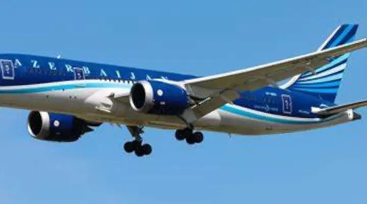 Photo de Azerbaijan Airlines Photo de Azerbaijan Airlines