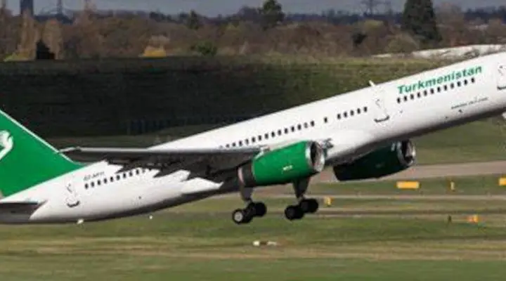Photo de Turkménistan Airlines Photo de Turkménistan Airlines