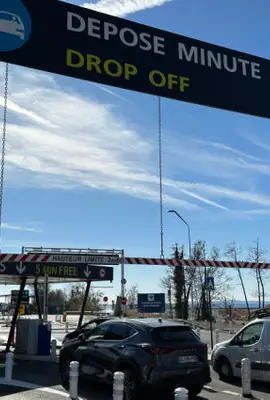 Parking Dépose Minute T2