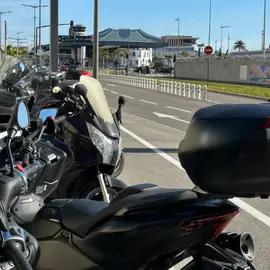 Parking Moto T1