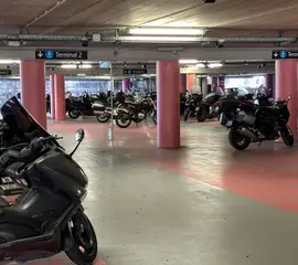 Parking P5 Moto T2