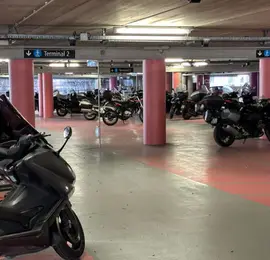 Parking P5 Moto T2