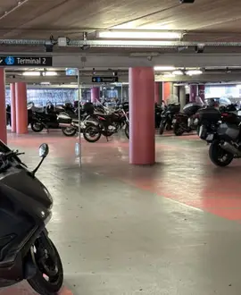 Parking P5 Moto T2