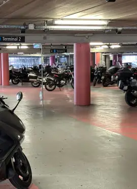 Parking P5 Moto T2