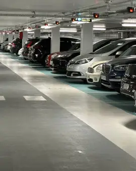 Réserver le Parking P2 à Nice