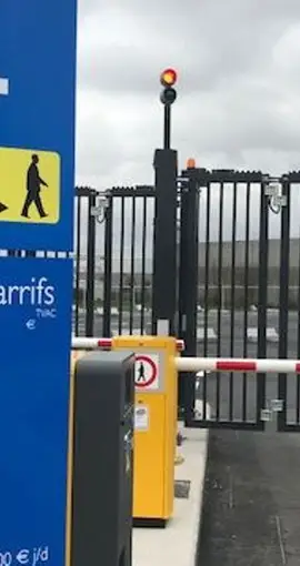 Réserver le Parking P4 à Bruxelles Charleroi