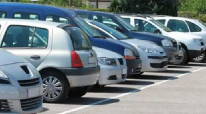 parking Adonis Paris Sud extérieur Réserver un parking pour partir de Paris Orly