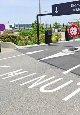 Parking Dépose-minute T2