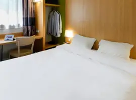 Réserver une chambre à B&B Hotel Nantes Aéroport à Nantes