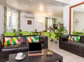 Réserver une chambre à Celenya Hôtel à Toulon