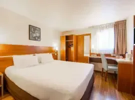 Comfort Hotel Aeroport Lyon Saint Exupery
