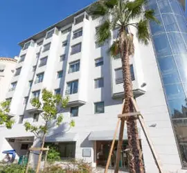 Goldstar Apartments & Suites