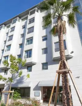 Goldstar Apartments & Suites