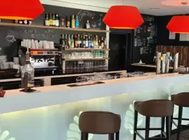 Réserver une chambre à Hostellerie Saint Vincent Beauvais Aéroport à Paris Beauvais