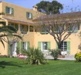Auberge les Oliviers