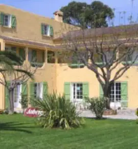 Auberge les Oliviers