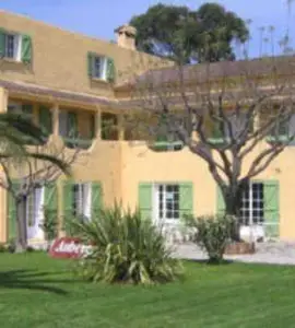 Auberge les Oliviers