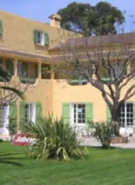 Auberge les Oliviers