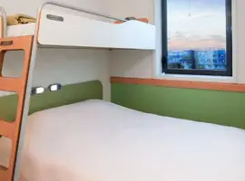 Réserver une chambre à ibis budget Toulouse Aéroport à Toulouse