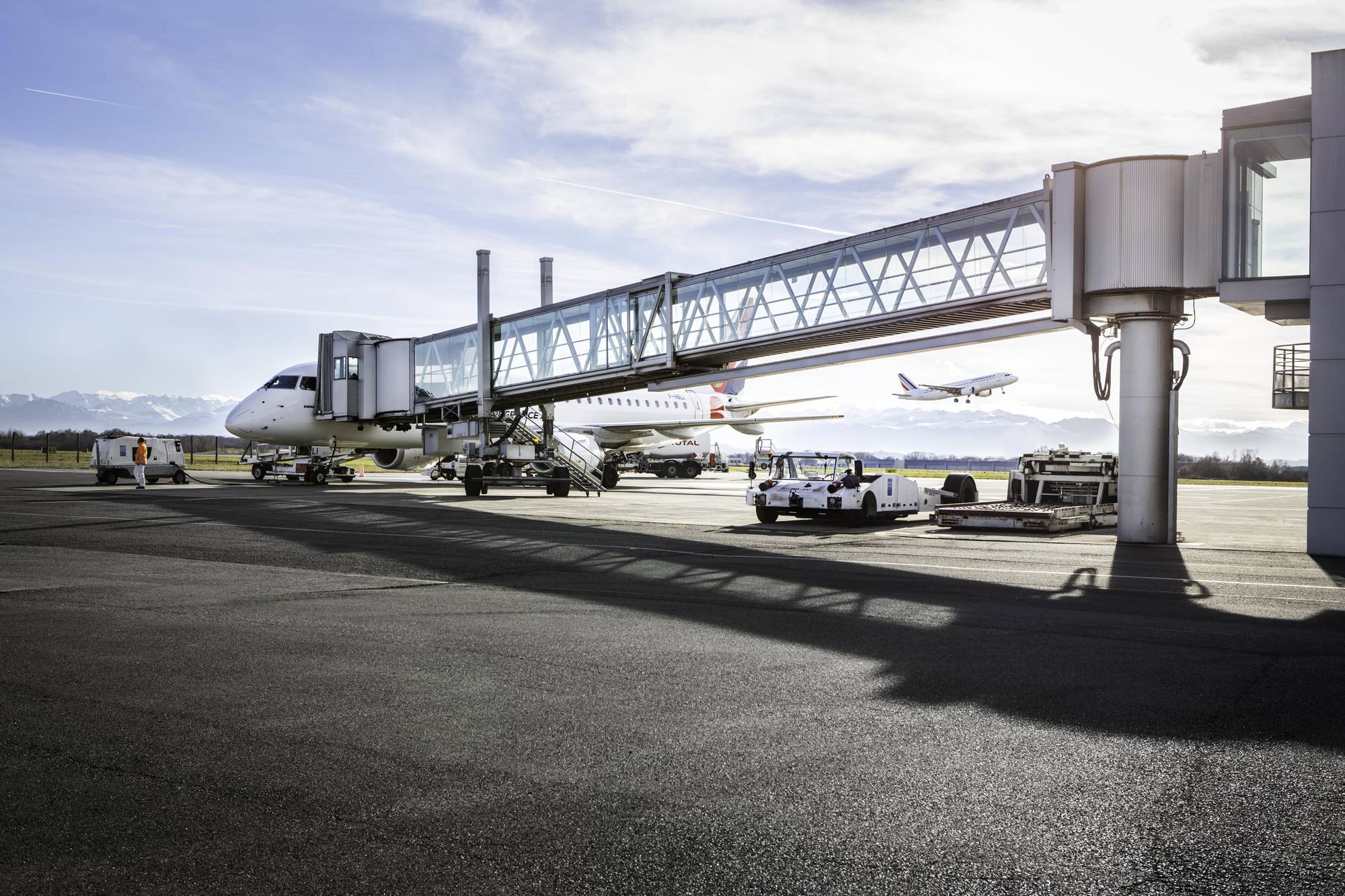Aéroport de Pau, passerelle d'embarquement