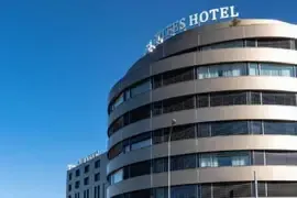 Nash Suites Airport Hotel  