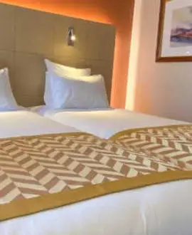 Nash Airport Hotel