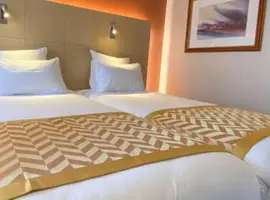 Réserver une chambre à Nash Airport Hotel à Genève