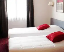 Réserver une chambre à Hôtel Carmin  à Le Havre