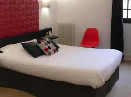 Réserver une chambre à Hôtel De La Loge  à Perpignan