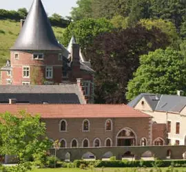 Hôtel - Ferme du Château d'Ahin 