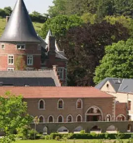 Hôtel - Ferme du Château d'Ahin 