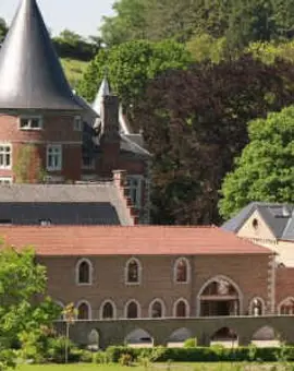 Hôtel - Ferme du Château d'Ahin 