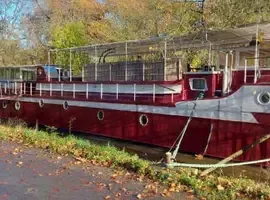 Réserver une chambre à Péniche Ino Lefkothea II à Dole