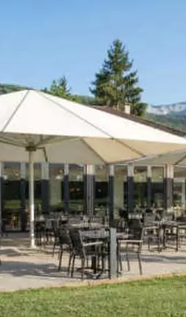 Best Western Domaine de Charmeil