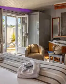 Elégance Suites Hôtel