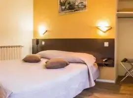 Réserver une chambre à Théâtre Hôtel Chambéry à Chambéry