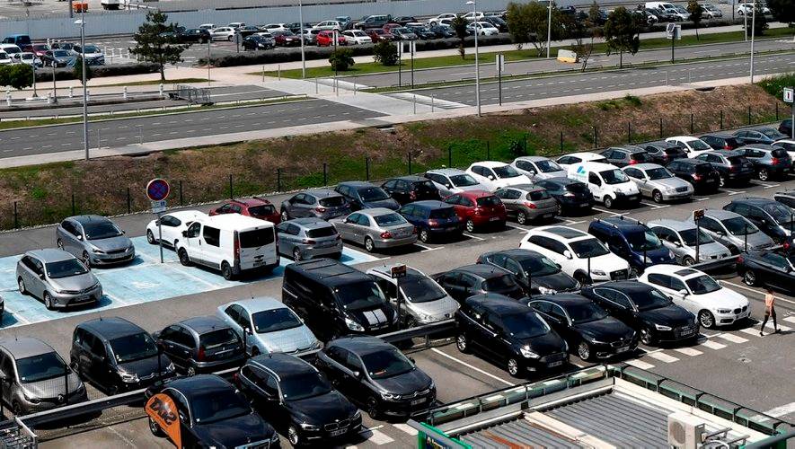 Service de voiturier au dépose minute de l'aéroport d'Orly