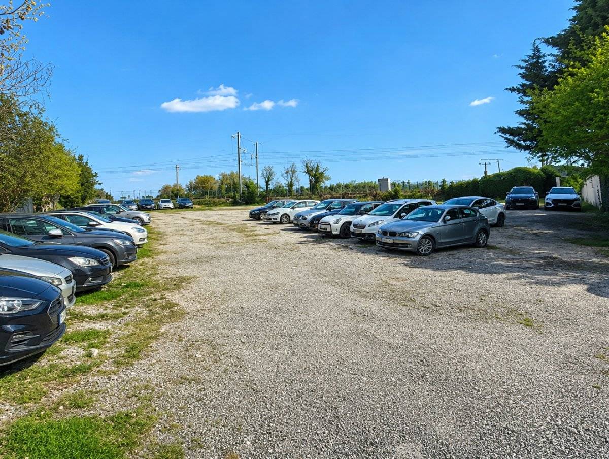 Parking distant avec voiturier à Paris Orly